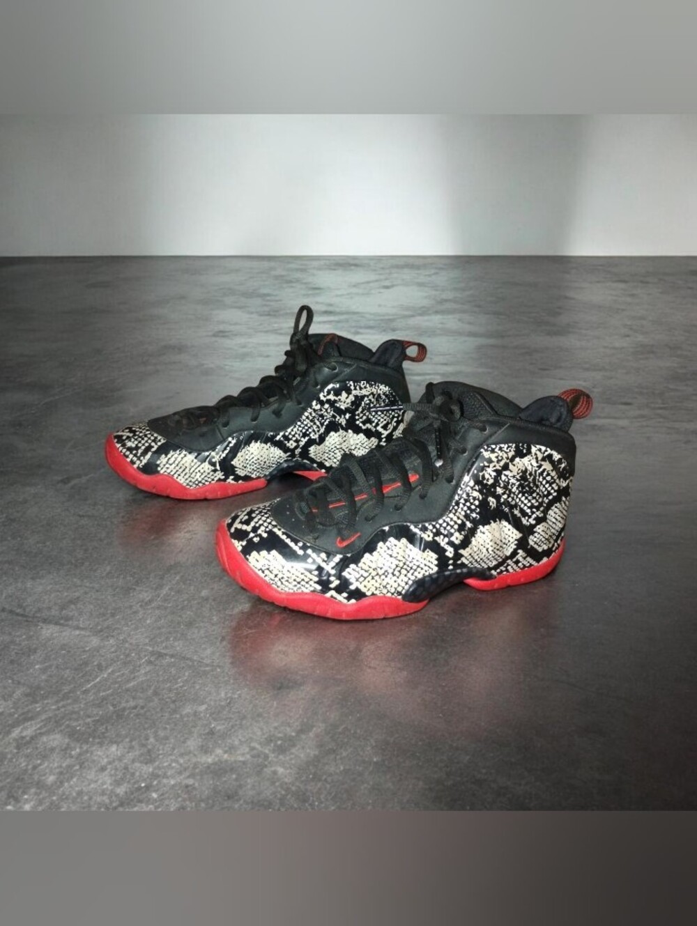 Nike Air Foamposite Pro Animal Print Athletic Shoes US 5Y